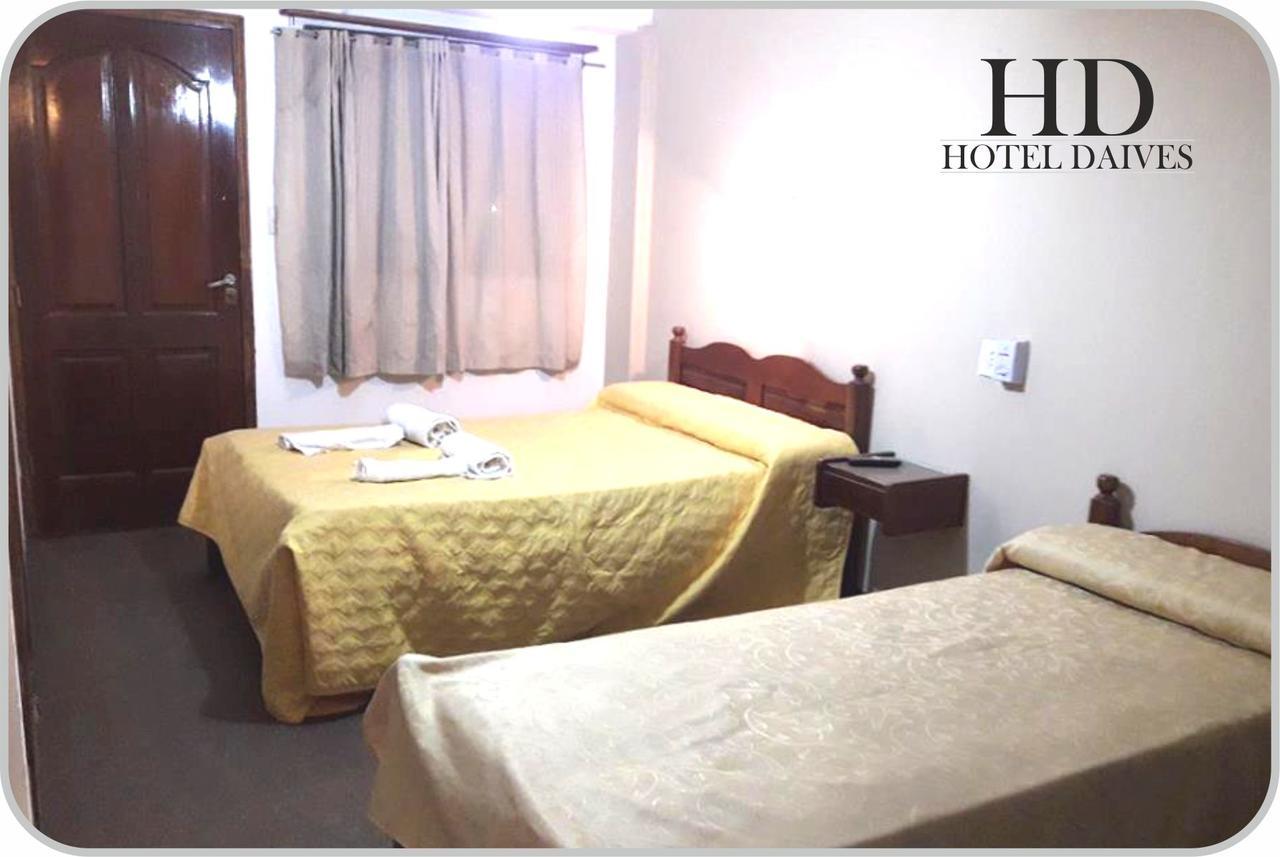 Hotel Daives Termas de Río Hondo Eksteriør billede